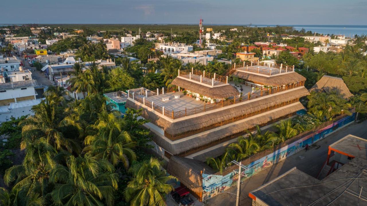 Tropical By Mij Isla Holbox