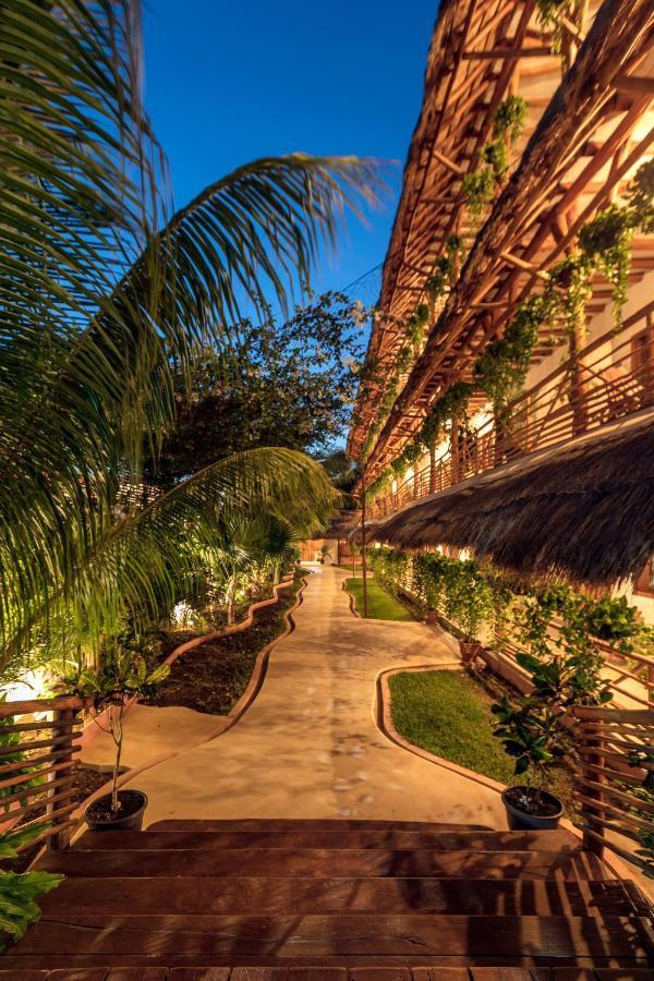 Tropical By Mij Hotel