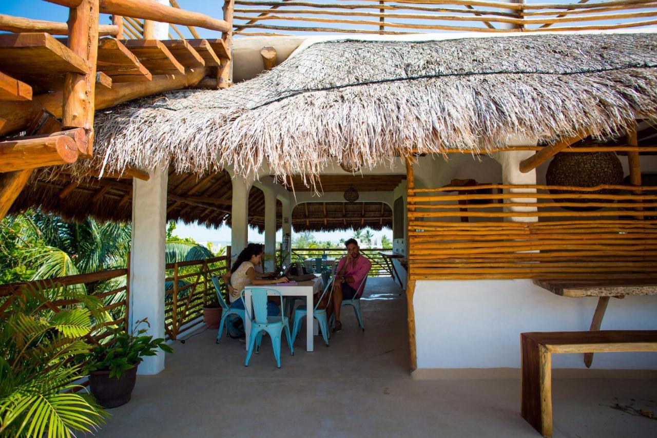 Tropical By Mij Hotel 4*