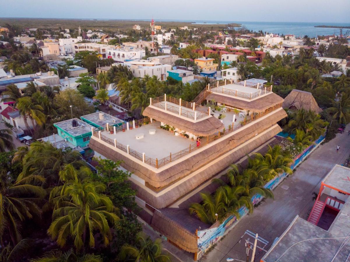 Hotel Tropical By Mij